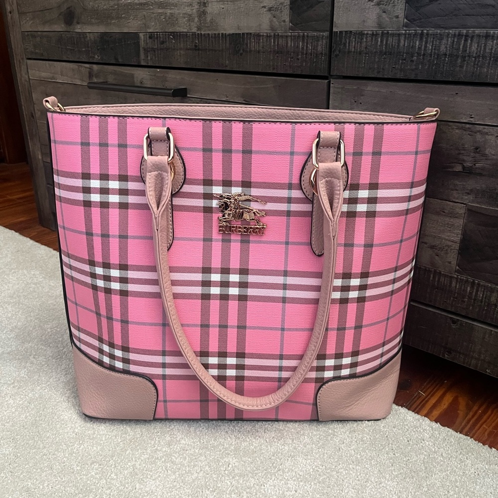 Beautiful Pink Plaid Tote Bag 🩷